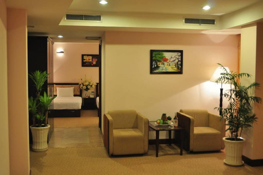Dong Kinh A Hotel ホーチミン市 エクステリア 写真